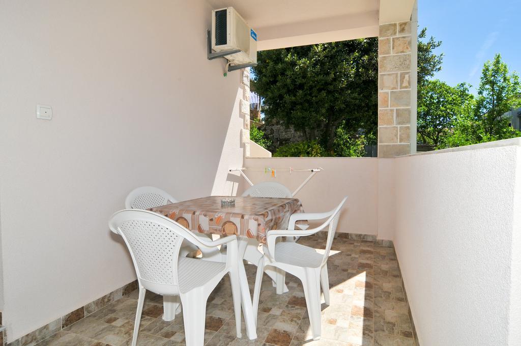 Apartments Samardzic Тиват Экстерьер фото