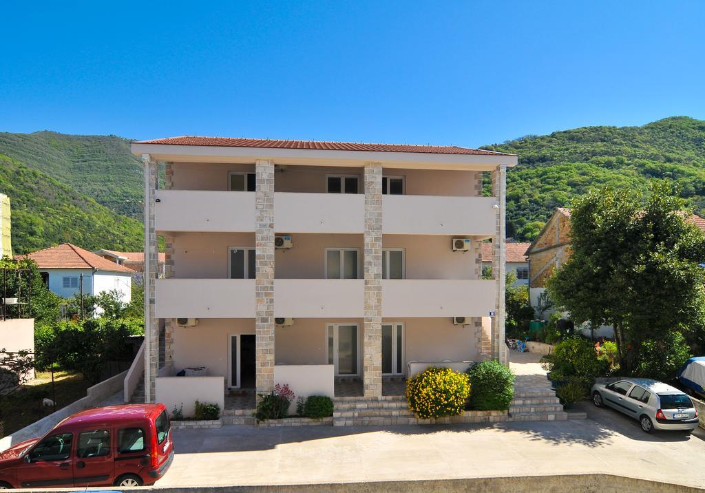 Apartments Samardzic Тиват Экстерьер фото