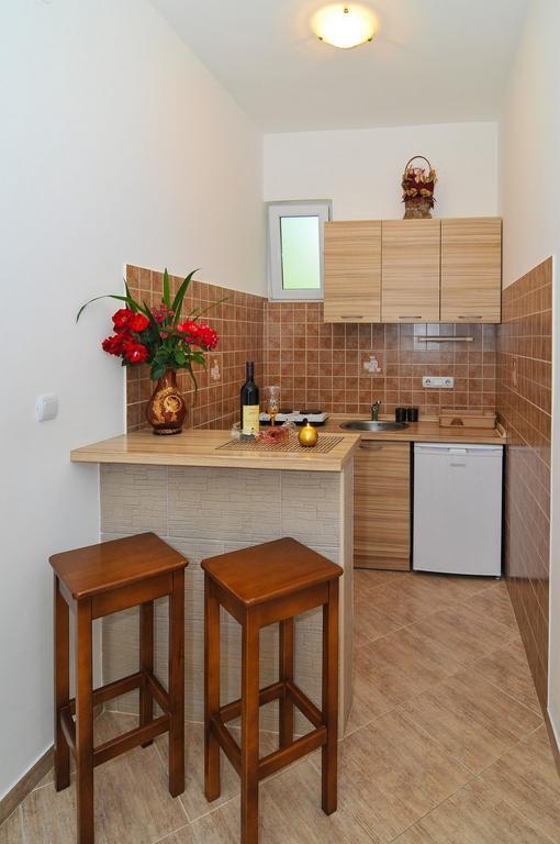 Apartments Samardzic Тиват Экстерьер фото
