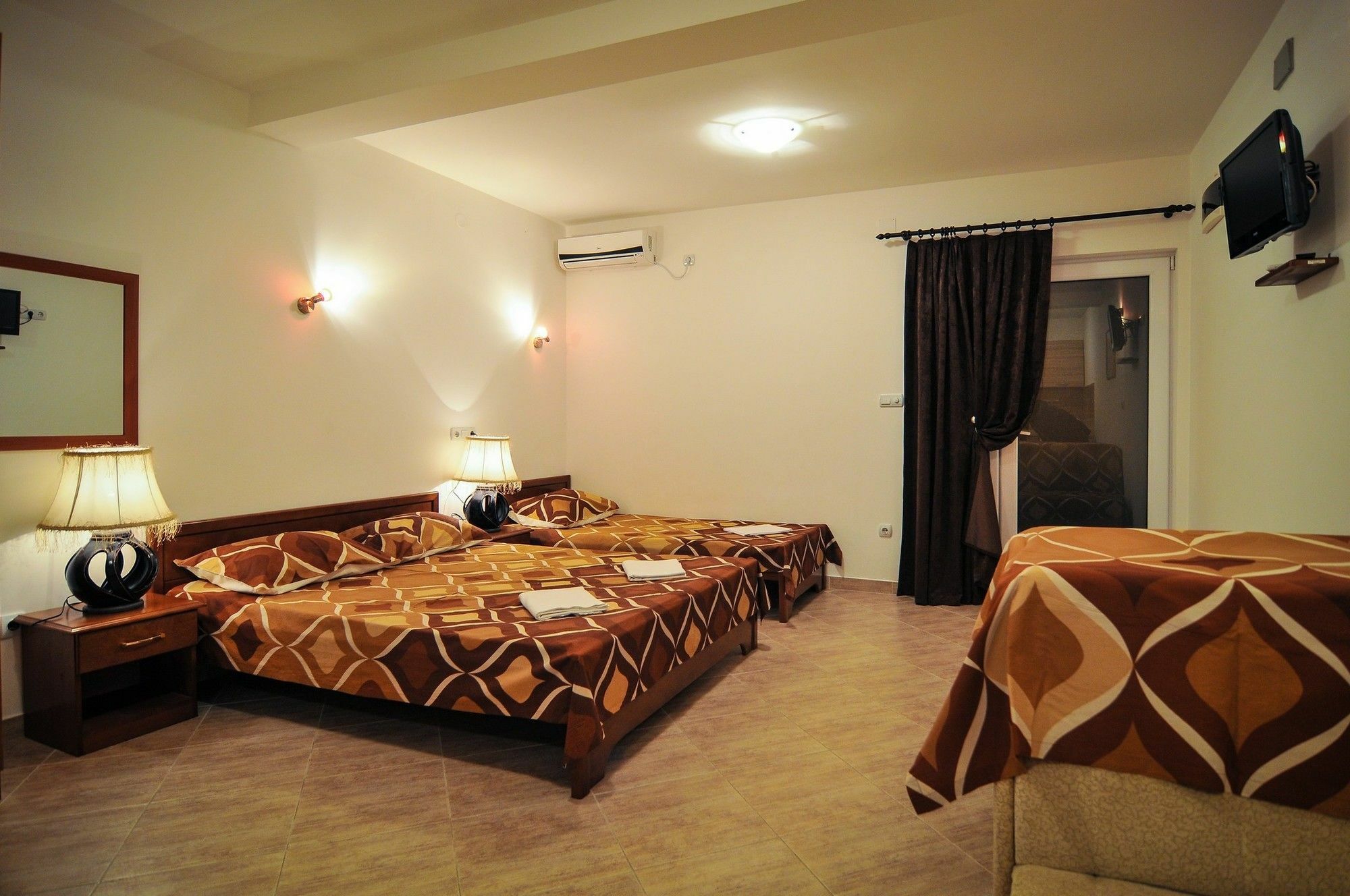 Apartments Samardzic Тиват Экстерьер фото